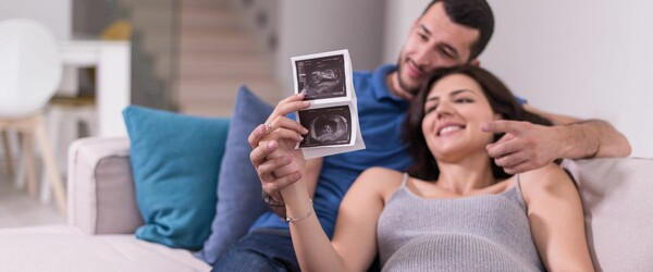 couple with scan